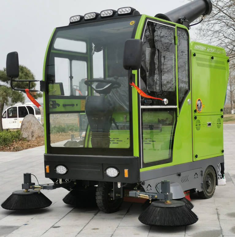 离岛道路清洁广泛应用电动环卫清扫车